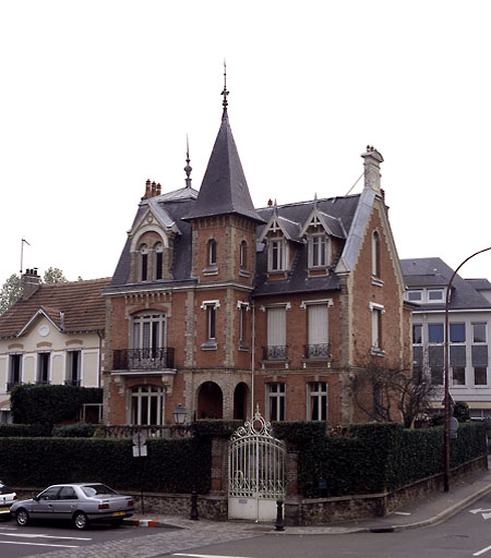 Vue d'ensemble depuis la rue