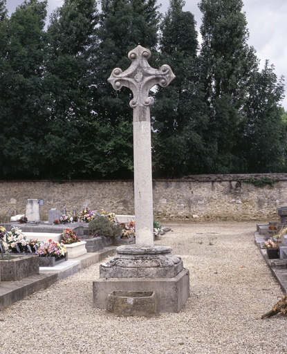 Croix de cimetière