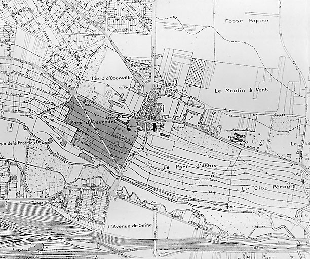 'Ville d'Athis-Mons : état actuel. Fond de plan topographique dressé et dessiné en 1944 par Bermond, géomètre expert à Savigny-sur-Orge' : centre-ville.