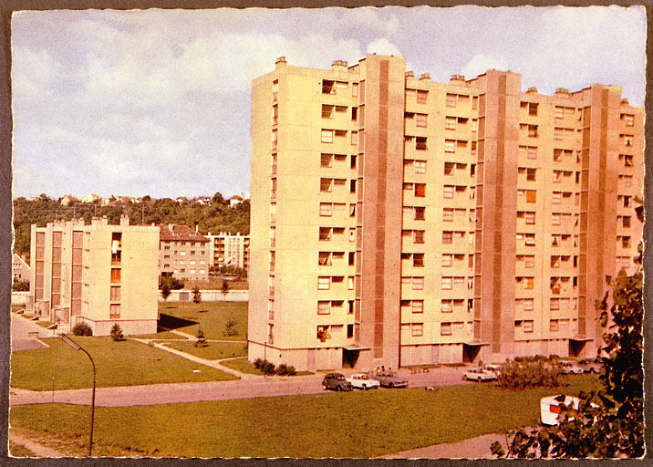 Vue des immeubles du Val dans les années 60.