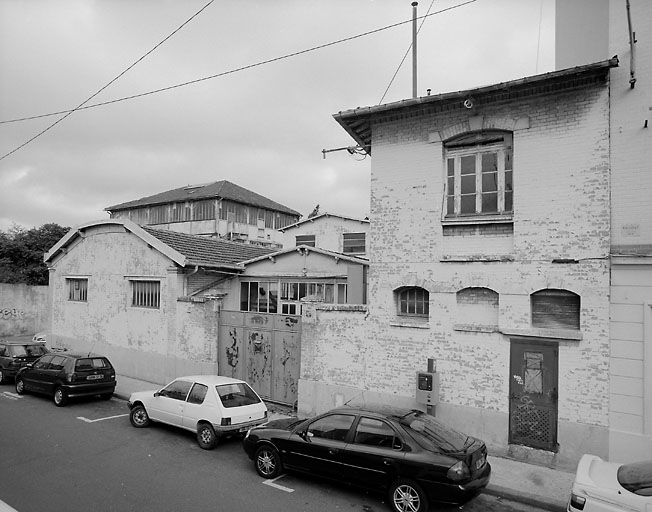 Vue générale depuis la rue du Progrès