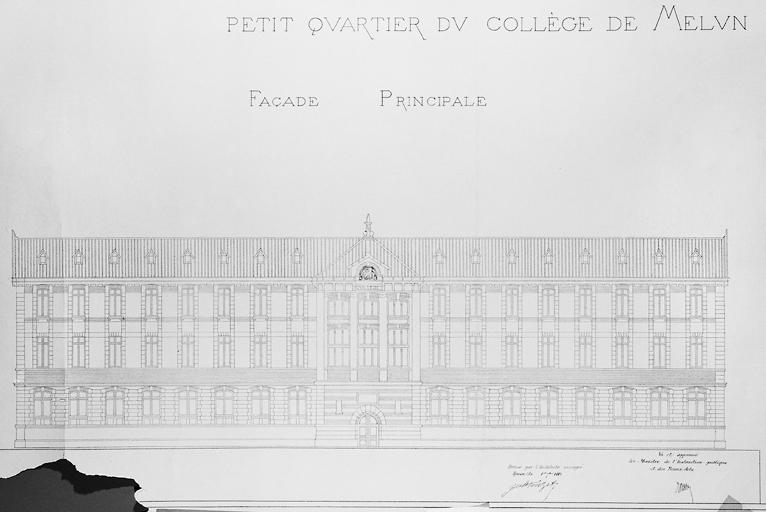 Petit quartier du collège de Melun : façade principale.