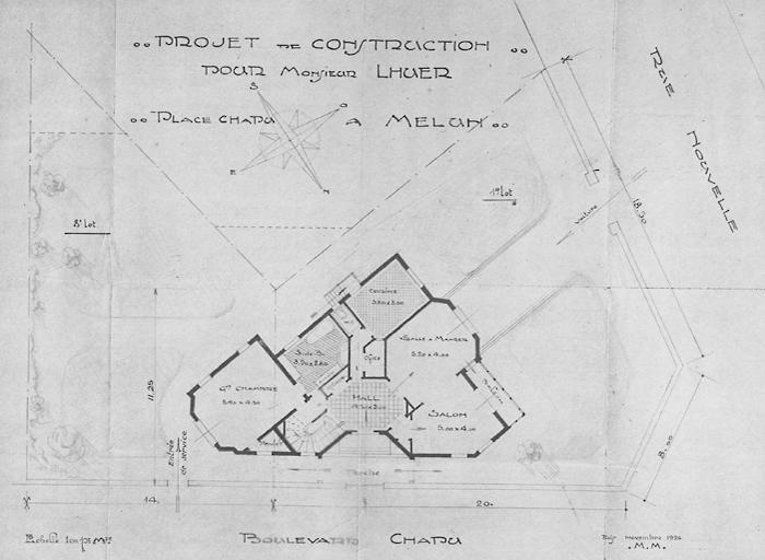 Projet de construction pour M. Lhuer place Chapu à Melun.