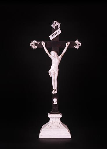 Croix de sacristie