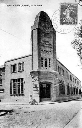 La poste, vers 1930.