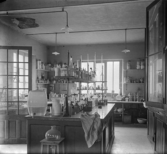 Vue de la dernière pièce du laboratoire (1er étage du bâtiment F).