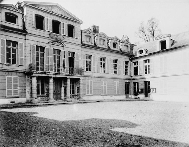 Façade antérieure.