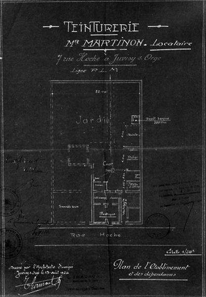 Plan des bâtiments et des espaces libres de la teinturerie Martinon, sur bleu daté du 13 août 1924