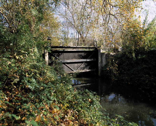 Vanne sur l'Orge.