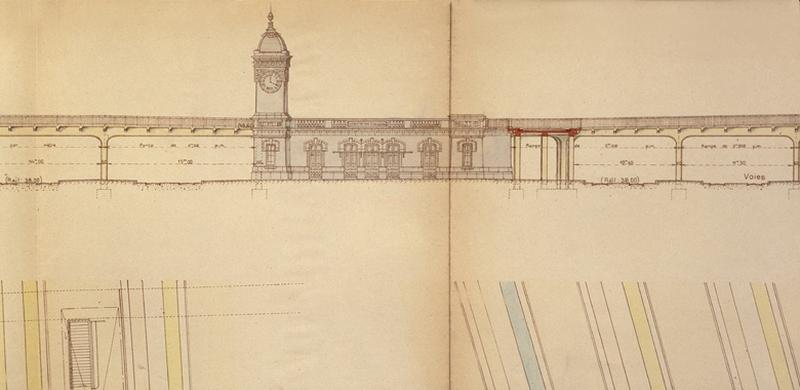 Gare de Juvisy-voyageurs (1e gare) : élévation d'un pont supérieur en béton armé en remplacement des passerelles, 22 décembre 1905