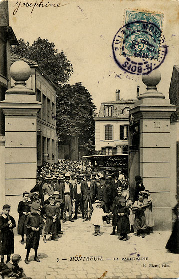 Vue de l'entrée sur la rue de Paris, vers 1905.