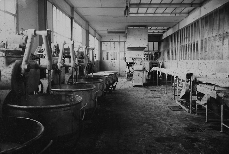 Salle des malaxeuses, vers 1990