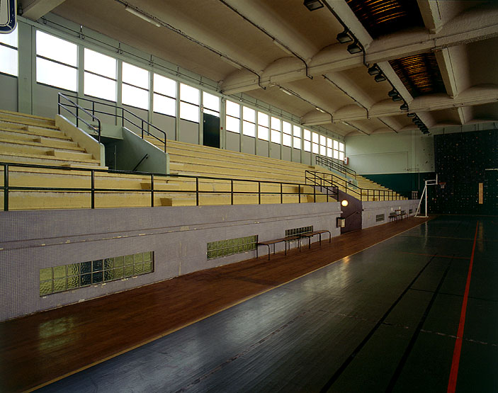 La salle de sport : les tribunes