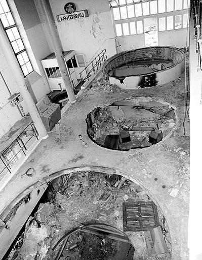 La salle à brasser : emplacement des cuves.