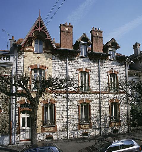 Immeuble à trois travées, 7 boulevard Charles-Gay.