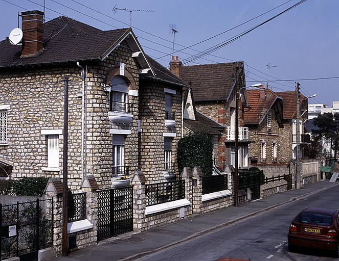 Ensemble de pavillons des années 1930-1940, 16-24 rue Rosa-Bonheur.