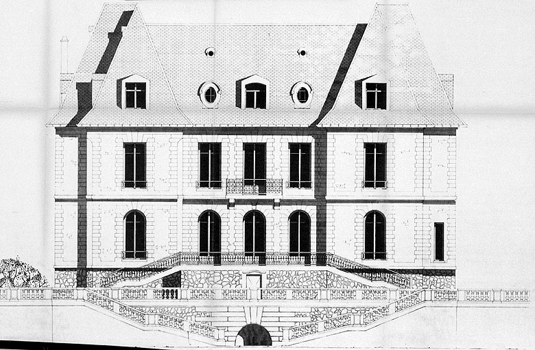 Façade postérieure restaurée.