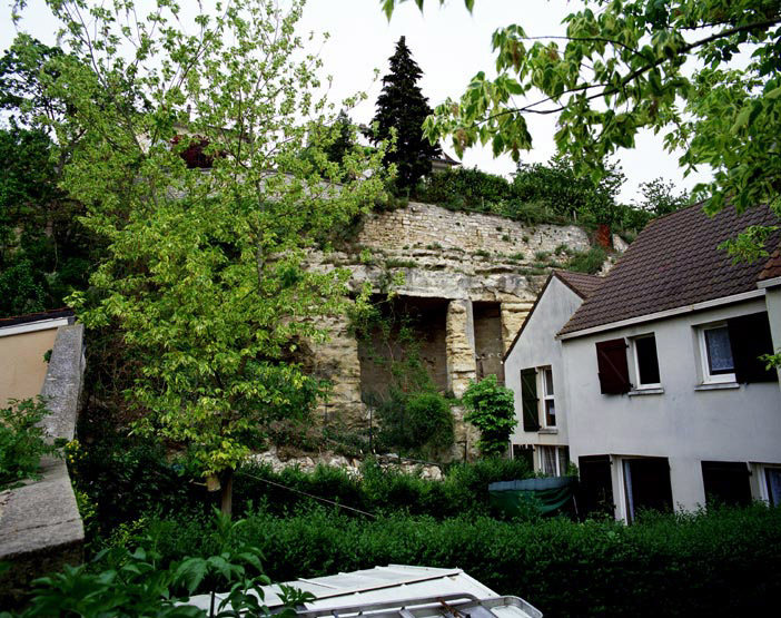 Entrée de carrière à Gaillon.