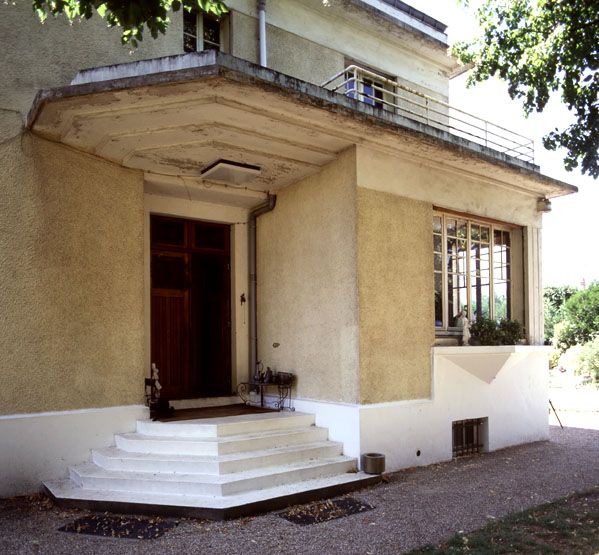 Ensemble de deux maisons de cadre