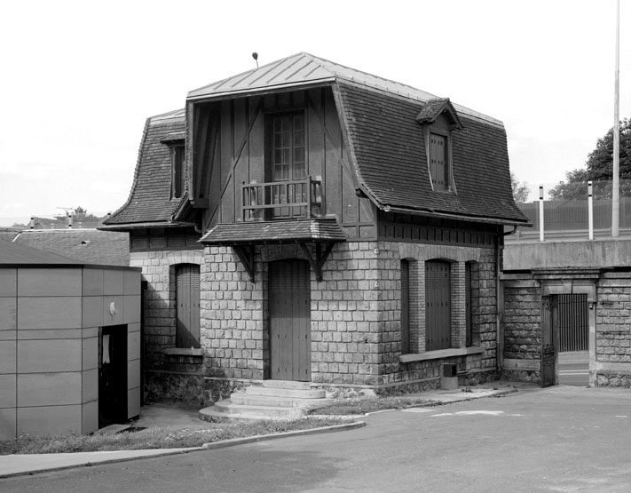 Vue de l'ancien pavillon d'entrée.
