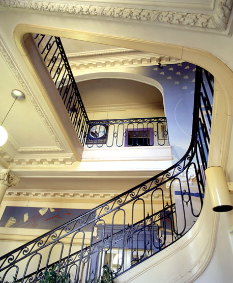 L'escalier d'honneur : vue de la partie supérieure.