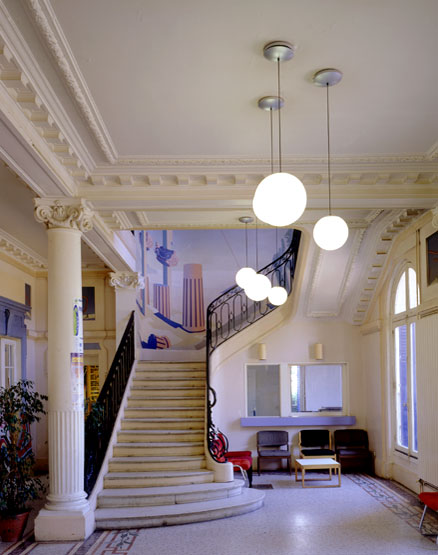 Vue d'ensemble du vestibule.