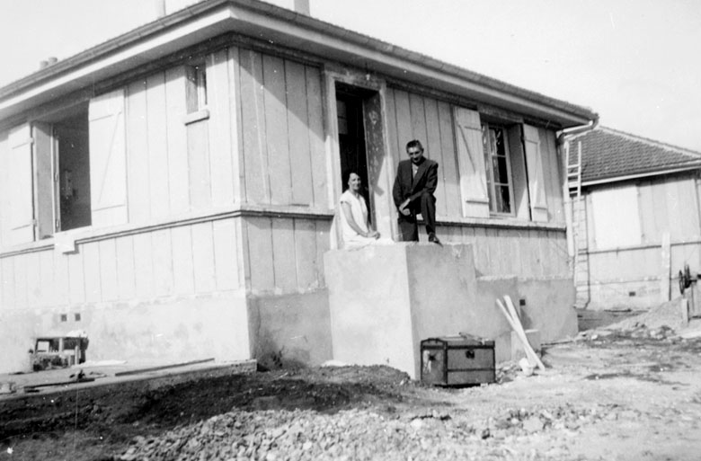 Castors du Rail n°2 : vue de la maison achevée : été 1953.