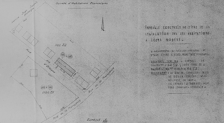 Immeubles collectifs reconstruits par la Société après les bombardements de 1944 : plan de situation de l'immeuble de 4 logements à rez-de-chaussée et étage sur la rue d'Orléans (n° 4-14) ; Jacques Voillemot, architecte ; s.d., [1952].
