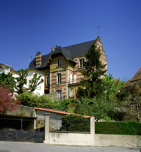 Vue d'ensemble depuis la sente du Chemin de Fer, près de l'école Saint-Exupéry.