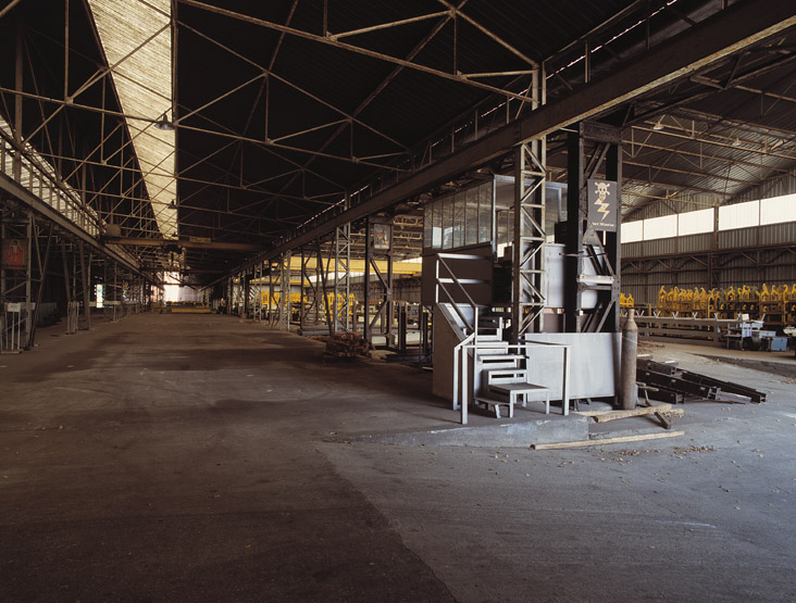 Etablissements Champion : autre vue du même hangar.