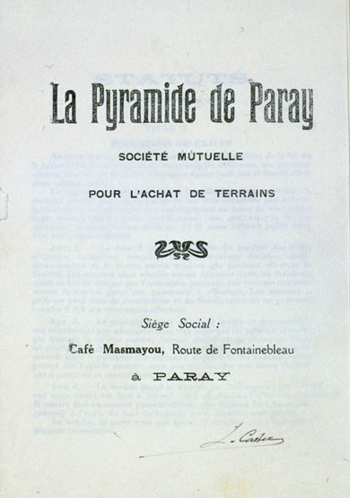 Page de couverture des statuts de la société mutuelle d'épargne La Pyramide de Paray. S.d. [vers 1921].