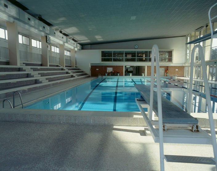 Vue d'ensemble du bassin de compétition.