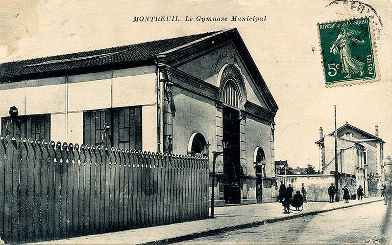 Montreuil. Le gymnase municipal, carte postale, début 20e siècle