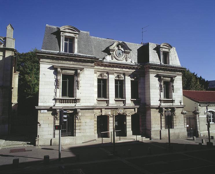 Elévation extérieure : façade