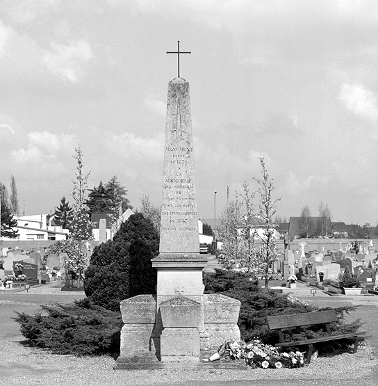 Monument à la mémoire des habitants de Conflans-Sainte-Honorine