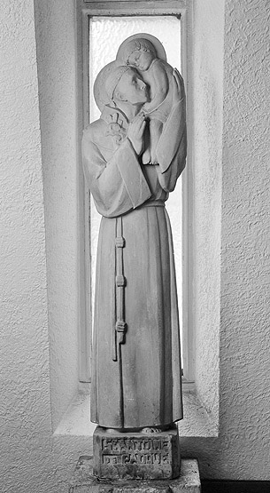 Le mobilier de la chapelle Saint-Jean-Marie-Vianney