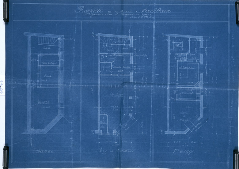 Plan de demande d'autorisation de construire pour Mr Nachbaur. Plans. Signé et daté Nachbaur, 1927.