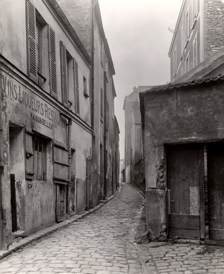 Vue d'une ruelle du vieux Nogent disparu, à la fin du XIXe siècle.