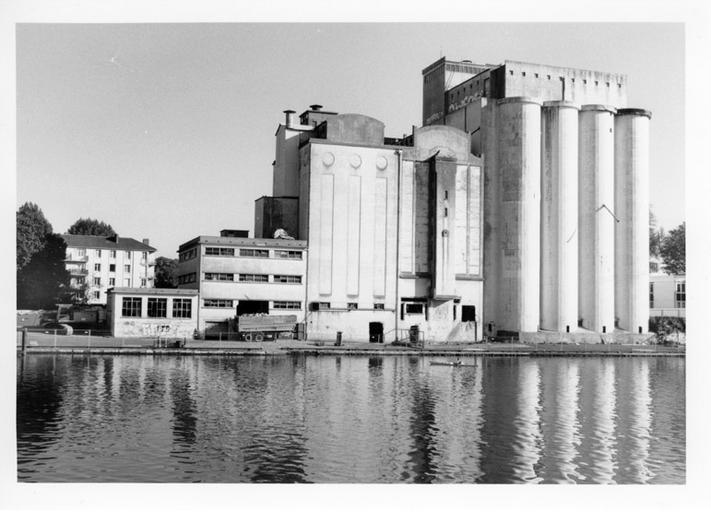 Vue d'ensemble, depuis le sud-ouest. 20 octobre 1998.