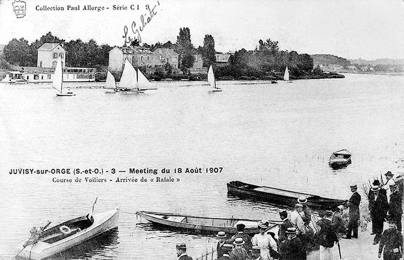 Vue de régates en Seine entre Juvisy et Draveil, meeting du 18 août 1907.