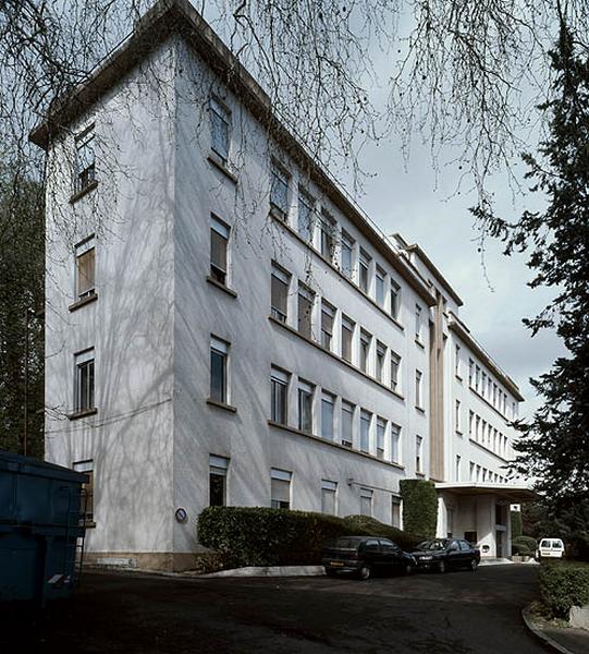 Elévation de la façade antérieure.