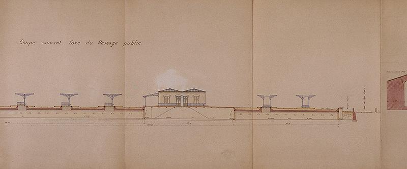 Gare voyageurs : Ligne Paris-Orléans : reproduction partielle de la coupe transversale de la gare voyageurs montrant le passage souterrain envisagé, datée du 22 août 1903.