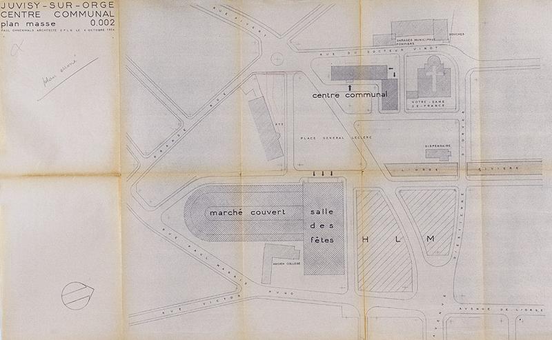 Avant-projet : plan masse permettant de situer l'édifice dans le cadre du réaménagement du centre-ville : document signé L. Aubert, P. Ohnenwald et E. Valdin, daté du 4 octobre 1954 ; document portant la mention 'plan erroné'..