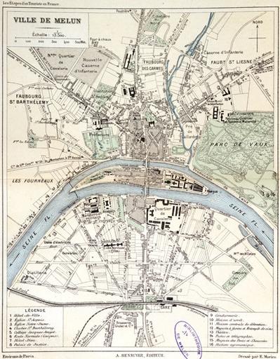 Plan de Melun en 1896. Les nouvelles casernes sont en construction, une artère est projetée pour les relier à la Seine sans traverser le centre ville (futur boulevard Aristide-Briand).