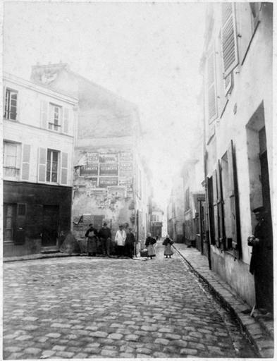 La rue du Presbytère.