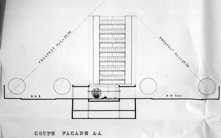 Projet non réalisé d'une tour de 7 étages, avenue du Général-Patton.