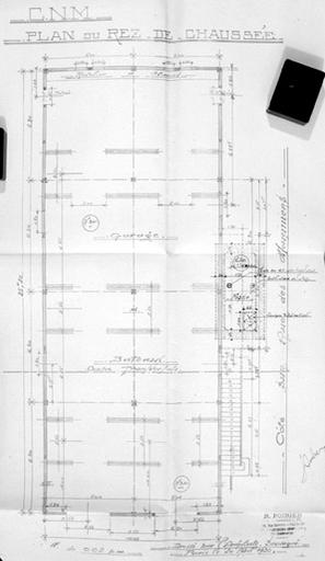 Projet de l'architecte parisien R. Poirier : plan du rez-de-chaussée.