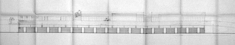 Bassin découvert : élévation sud-ouest (vers le stade). Partie droite du document.