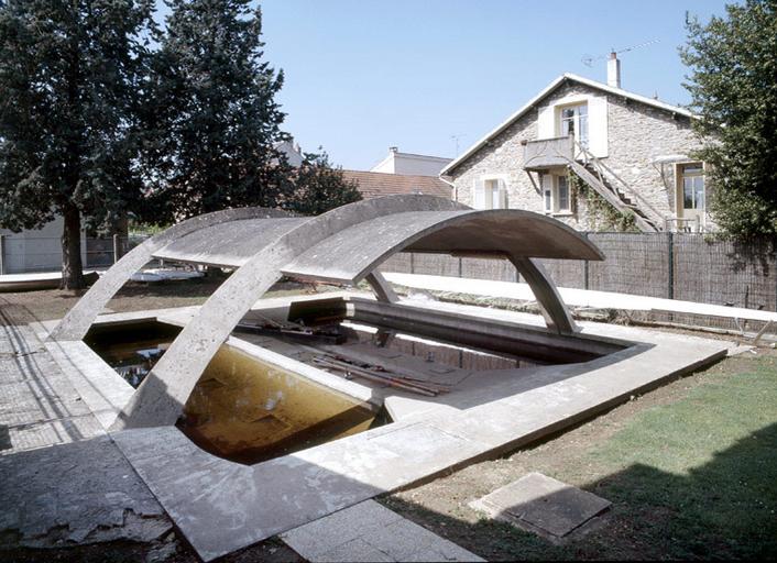 Le tank à ramer : vue d'ensemble, depuis le nord-est.