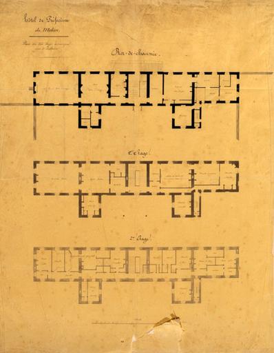 'Hôtel de préfecture de Melun. Plan des trois étages du principal corps d'habitation'.